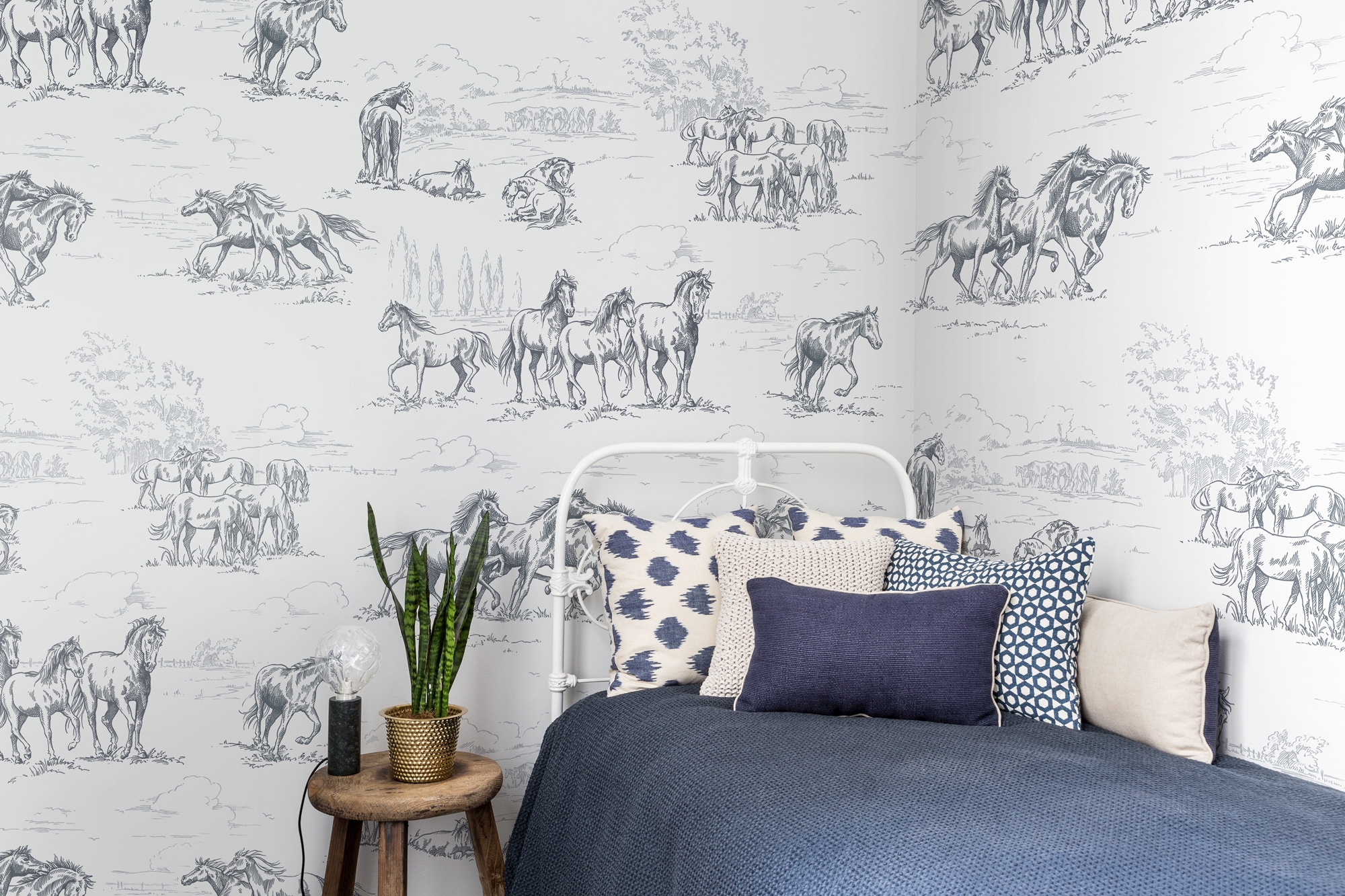 Horse Herd - Outlet